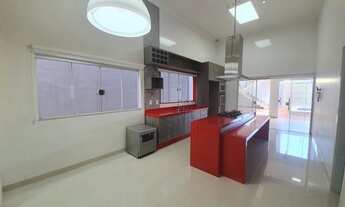 Imagem: Casa para venda com 4 quartos, piscina em