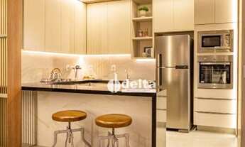 Imagem 6: Apartamento com 3 dormitórios à venda, 126 m² por R$ 770.000,00 - Santa Mônica - Uberlândi