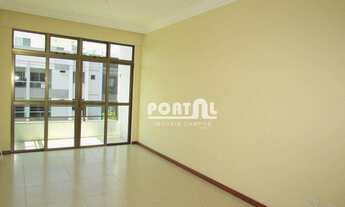 Imagem 4: Aluguel - Apt com 2 quartos- Sem condomínio- Flamboyant