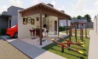 Imagem 4: Casa com 2 dormitórios à venda, 54 m² por R$ 150.000,00 - Lago Azul - Uberlândia/MG