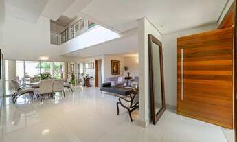 Imagem: Colocaríamos fotos da piscina, mas ela