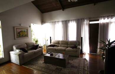 Imagem 5: BELO HORIZONTE - Casa Padrão - Tirol