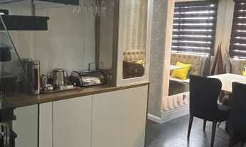 Imagem: Cobertura com móveis planejados à venda