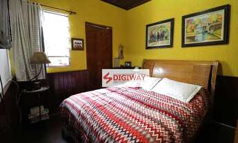 Imagem 6: Ao Lado do Metrô!!!