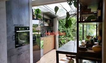 Imagem 3: Casa a venda, com 2 dormitórios e vista para a Lagoa. Lagoa da Conceição, Florianópolis/SC