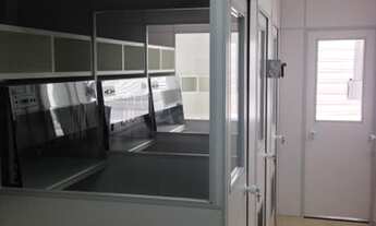 Imagem 3: Farmácia de Manipulação em Funcionamento