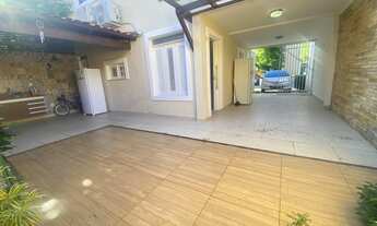 Imagem: Casa duplex reformada com 4 quartos na Cidade