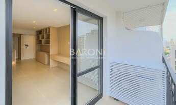 Imagem 5: Apartamento à venda na Vila Olímpia, 77 m², totalmente reformado, com 1 ampla suíte mais 1