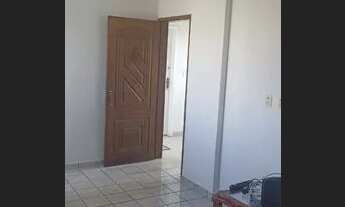 Imagem 2: Apartamento de 55m² Super Ventilado e Bem Localizado na Torre para Locação