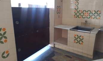 Imagem 4: Barracão 2 QUARTOS pequeno 1 banheiro garagem