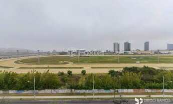 Imagem 7: Cobertura com belíssima vista para o Guaíba, para venda tem 159 metros quadrados com 2 qua