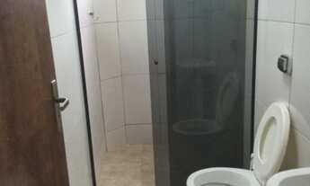 Imagem 2: ALUGO APTO DE 1QUARTO C/GARAGEM EM ARNIQUEIRA