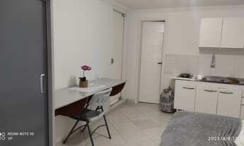 Imagem 4: Kitnet mobiliada, Detran, Ginásio dos Esportes, Apacn, Shoppíng Jockey Plaza e Uni Brasil