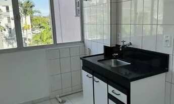 Imagem 5: Excelente apto desocupado, segundo andar, com sala e cozinha conjugados com armários, área