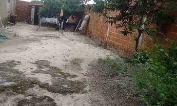 Imagem: Vendo um pedaço de terreno com uma cachimba