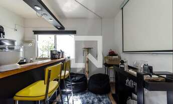 Imagem 2: Casa de Condomínio à Venda - Bosque da Saúde, 1 Quarto, 27 m2