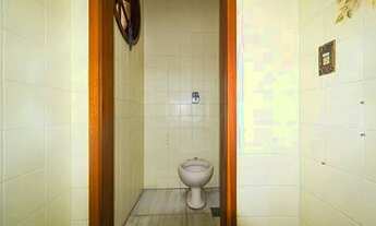 Imagem 6: Venda Padrão - Porto Alegre - Casa com 5 dormitórios, suíte, piscina, lareira, churrasqu