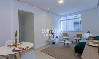 Imagem 2: Apartamento à venda em Lagoa/RJ com 71 m², 2 quartos, 1 suíte