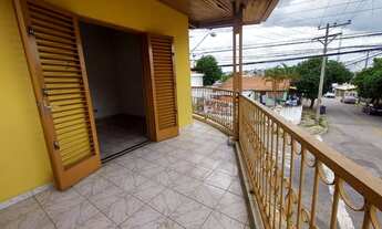 Imagem: Sobrado sendo duas casas, excelente localização