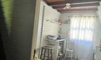 Imagem 5: Vendo madeiramento desse chalé p/ retirar do local