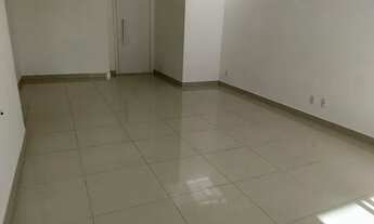 Imagem 2: Alugo apto 3 qts sendo uma suite no Ed. Essence!