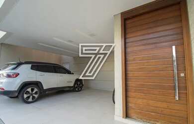 Imagem 2: Casa de condomínio para venda com 314 metros quadrados com 4 quartos em Tingui - Curitiba