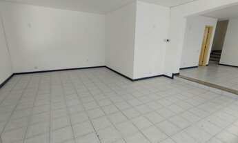 Imagem 5: Térrea para aluguel e venda com 220 metros quadrados com 3 quartos em Rio Vermelho - Salva