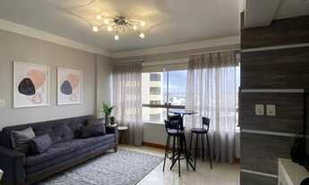 Imagem 5: Apto de frente finamente mobiliado e decorado