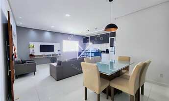 Imagem 2: Casa no Luzia Apartamento com 3 dormitórios