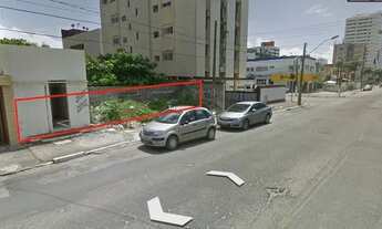 Imagem: Terreno a venda com 15x50m, área de 750m²