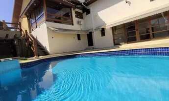 Imagem 3: Casa De Condomínio Residencial Santa Helena 502.00 m² com 4 Quartos, 3 Suites e 4 vagas