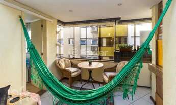 Imagem 2: Apartamento para venda possui 58 metros quadrados com 3 quartos em São João - Porto Alegre