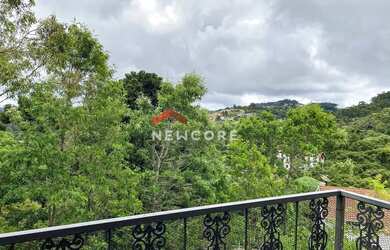 Imagem 3: Apartamento em Avenida Castelo Branco - Jardim Belvedere - Campos do Jordão/SP