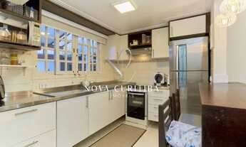 Imagem 2: Triplex em condomínio fechado - Santa Felicidade