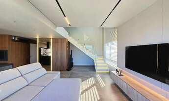 Imagem 7: Lindíssimo apartamento Duplex, mobiliado, andar alto de 2 dormitórios; 2 vagas de garagem