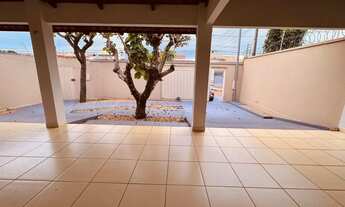 Imagem 2: SOBRADO C/ 5 QUARTOS, NA REGIÃO SUL. PRÓXIMO AO HOTEL ITÁLIA