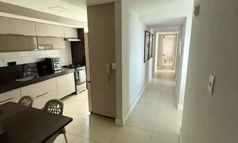 Imagem 5: Vista mar e super ventilado, condomínio clube impecável, além da comodidade de ser porteir