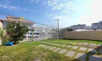 Imagem 2: Casa Comercial para Alugar - 3 Quartos - 174m² - Coqueiros