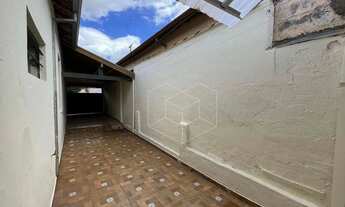 Imagem 3: Casa com 3 dormitórios para alugar, 1 m² por R$ 1.600,00/mês - Centro - Jaú/SP