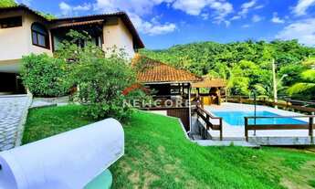 Imagem: Casa de condomínio em Rua Jornalista Carlos