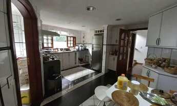 Imagem 3: Casa à venda em Santana de Parnaíba, Morada dos Pinheiros (Aldeia da Serra), com 4 quartos