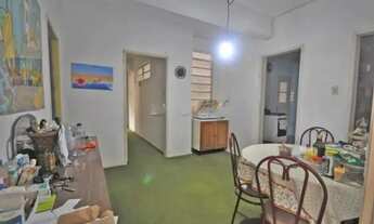 Imagem 4: Apartamento GRANDE. Orientação sul, 3° andar frente e 129 m2. Lavabo, living, corredor cir