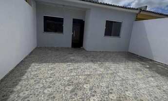 Imagem: Casa com 2 quartos, 1 suítes no bairro