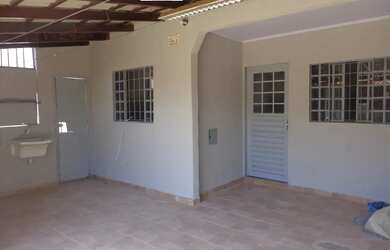 Imagem 5: QR 110 Ótimo Lote 150 m² com Casa 3 Quartos Lado Metrô em Samambaia Sul DF