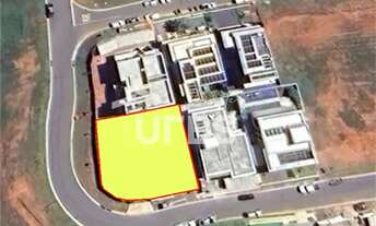 Imagem 3: Lote Jardins França de 607,26m2 Lote de esquina na parte alta do condominio