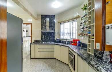 Imagem 6: Casa 5 quartos, 2 suítes, churrasqueira à Venda na QNM 34 - Taguatinga Norte