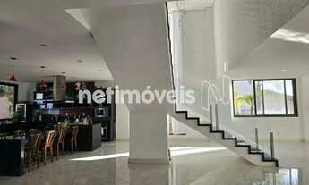 Imagem 6: Casa de Luxo à Venda: Vista Incrível para a Lagoa dos Ingleses!