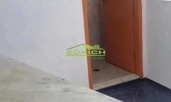 Imagem 7: Salão comercial com 300 m² de área total, distribuídos em dois pavimentos, oferecendo um a