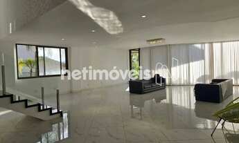 Imagem 4: Casa de Luxo à Venda: Vista Incrível para a Lagoa dos Ingleses!