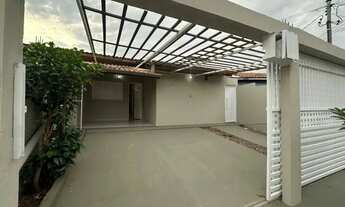 Imagem: Casa à venda, Recanto dos Pássaros, Cuiabá